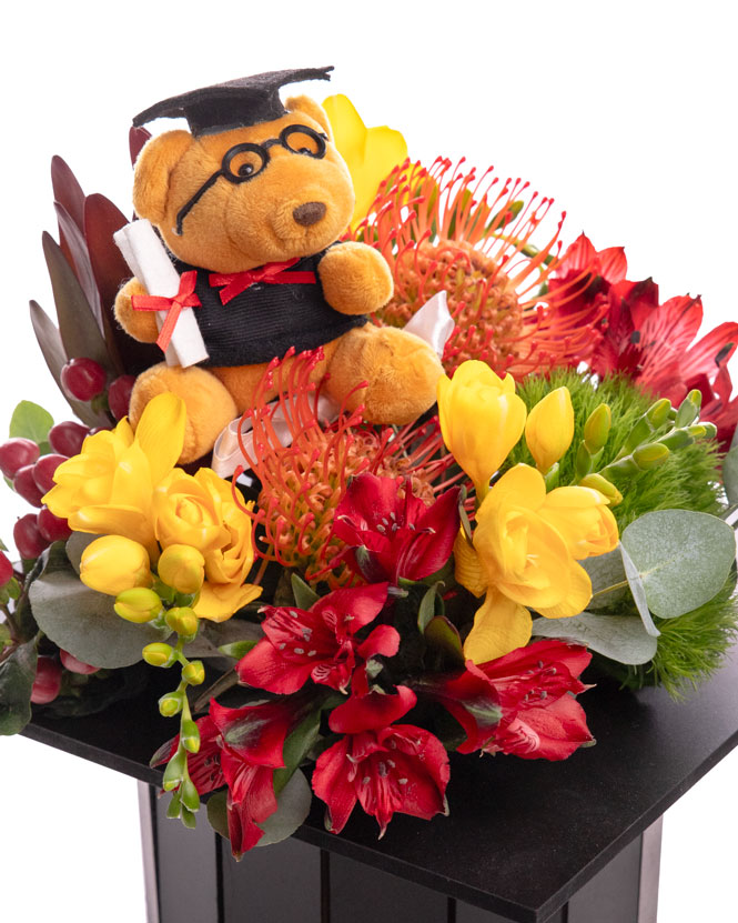 Graduation Cap Floral Arrangement 