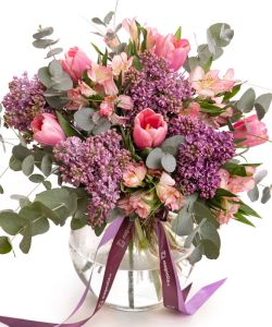 Buchet cu liliac și lalele „Delicatețe