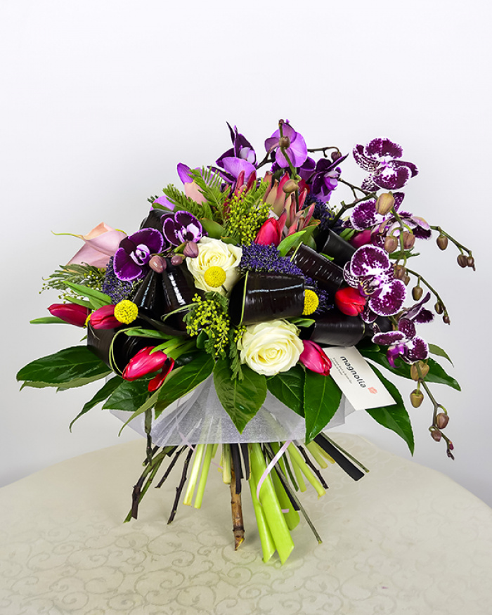 Buchet exotic colorat – imaginea 1
