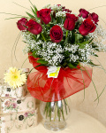 Bouquet with 11 freedom red roses and gypsophilla – imaginea 2