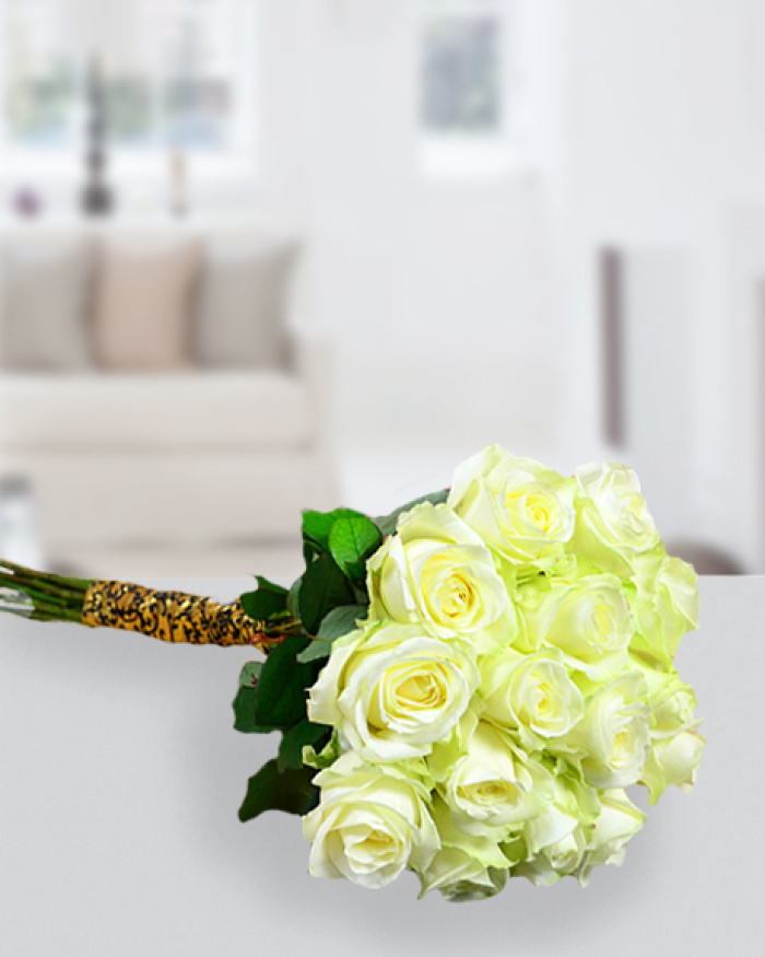 Buchet 11 trandafiri – imaginea 1