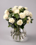 Elegant bouquet with white roses – imaginea 1