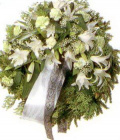 Funeral arrangement with white flowers – imaginea 1