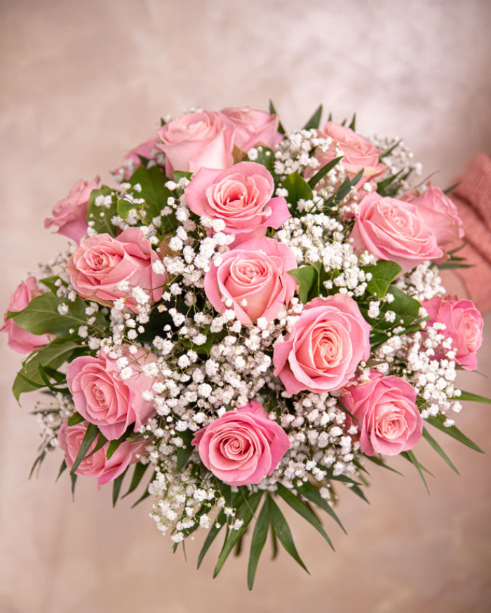 Pink roses and gypsophila bouquet