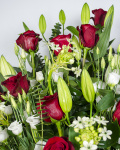 Aranjament cu trandafiri, crini, protea, eustoma – imaginea 3