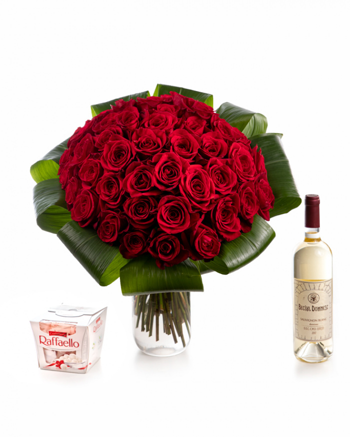 Bouquet with 49 red roses – imaginea 1