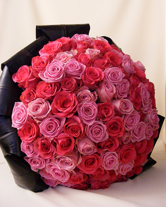 Bouquet with 199 pink roses – imaginea 1