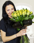 Buchet cu 45 trandafiri galbeni