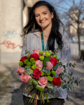 Bouquet with roses and  chrysanthemum Yoko – imaginea 3
