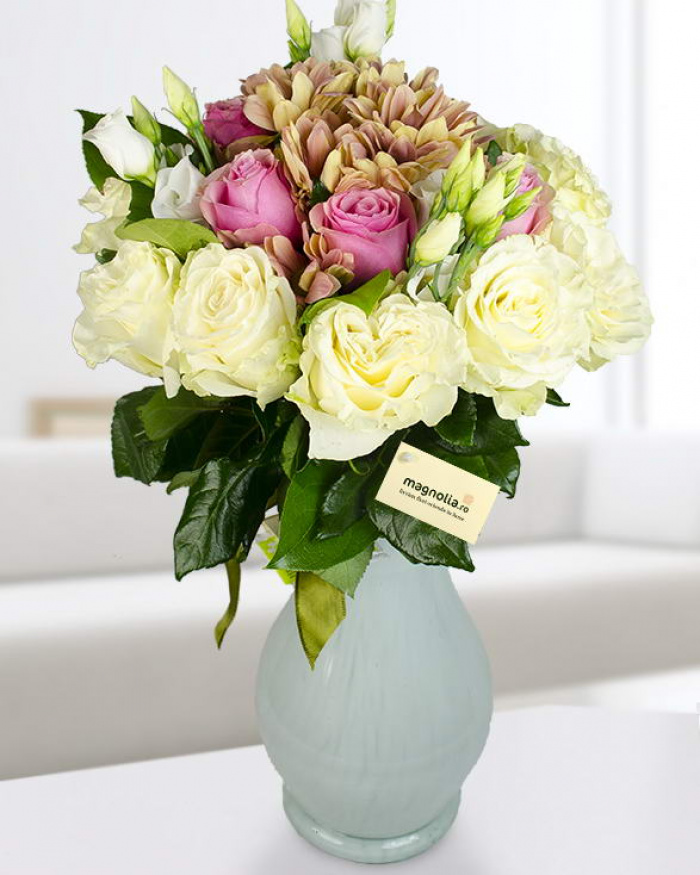 Roses, eustoma and chrysanthemums bouquet – imaginea 1