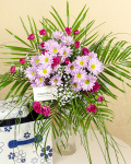 Buchet crizanteme şi garofiţe – imaginea 1