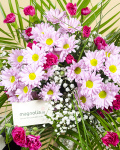 Buchet crizanteme şi garofiţe – imaginea 2