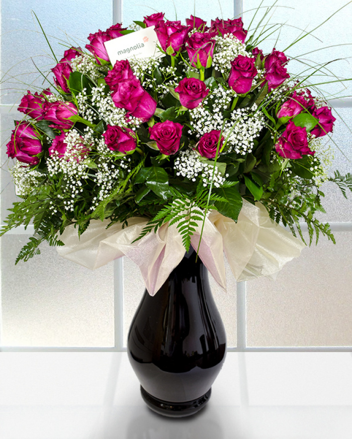 55 Pink roses bouquet with gypsophilla and beargrass – imaginea 1