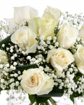 Bouquet of white roses and gypsophila – the image 2