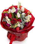Buchet mix lalele și frezii – imaginea 1