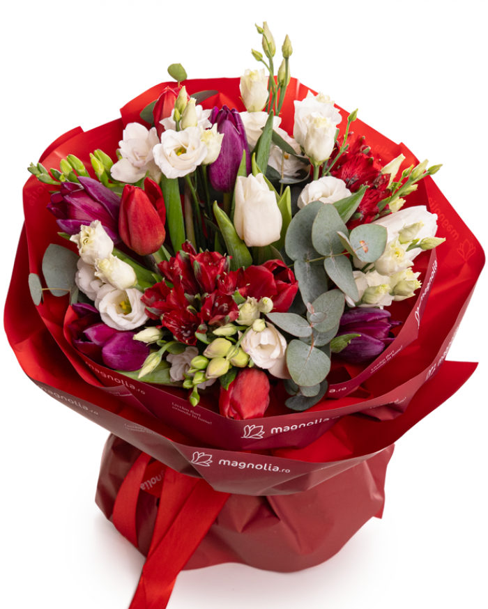 Buchet mix lalele și frezii – imaginea 1