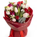 Buchet mix lalele și frezii