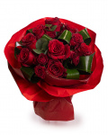 Bouquet with red roses and eucalyptus – the image 1