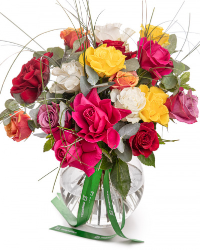 Buchet cu trandafiri multicolori