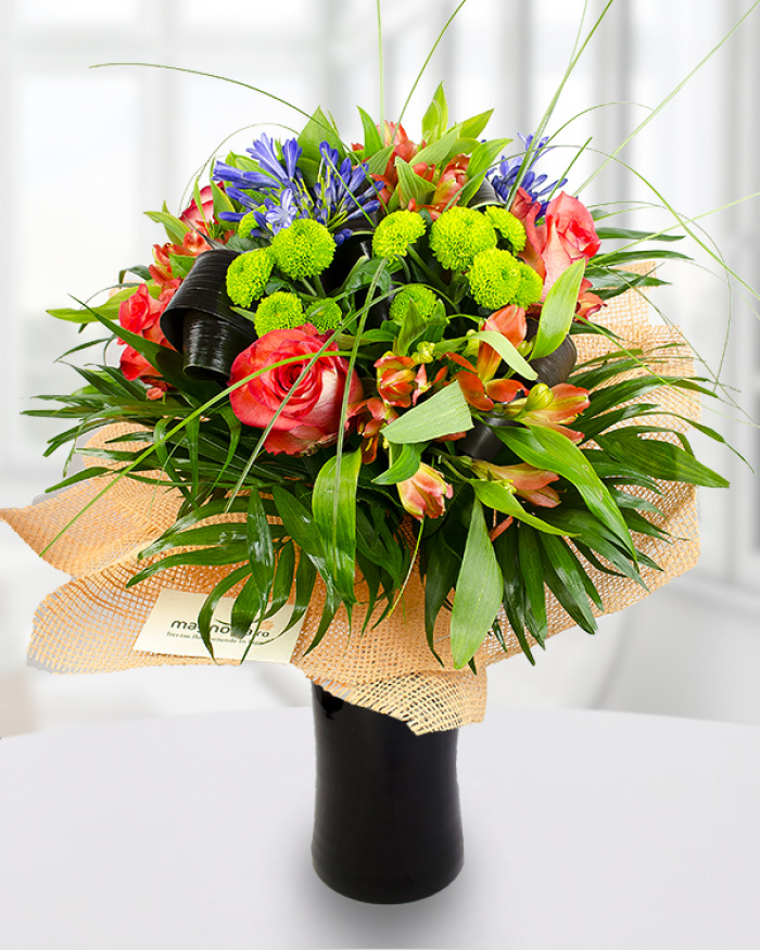 Buchet mix roșu și verde – imaginea 1