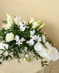 Funeral arrangement with white flowers – imaginea 3