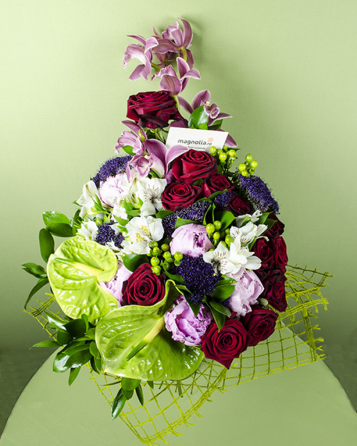 Modern bouquet with exotic flowers – imaginea 1