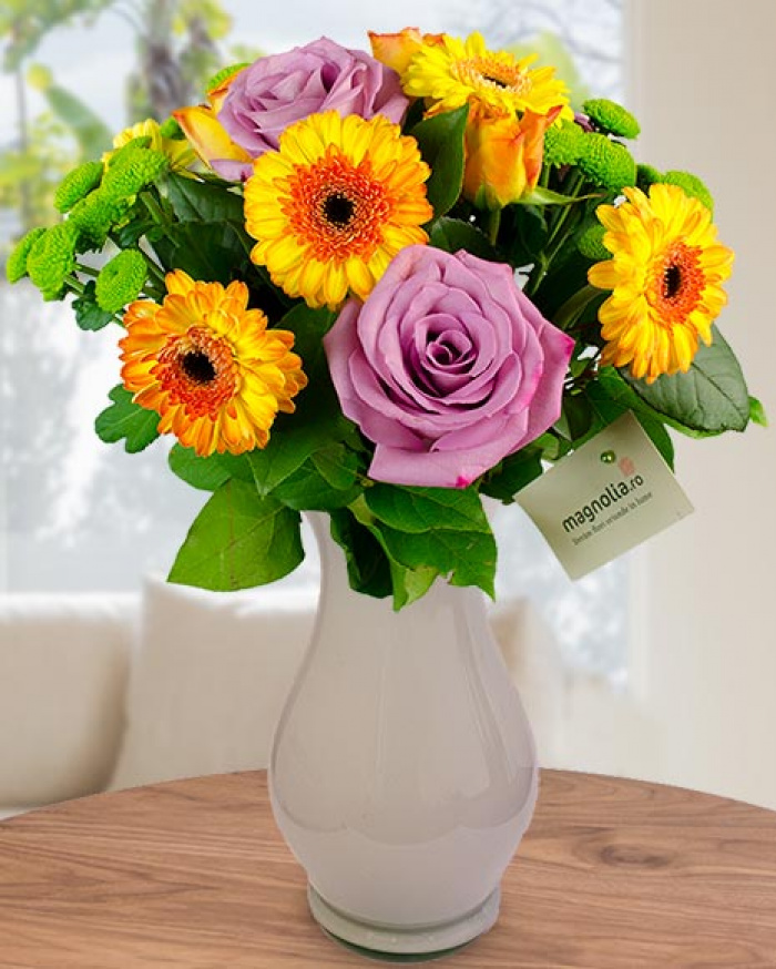 Buchet gerbera și trandafiri