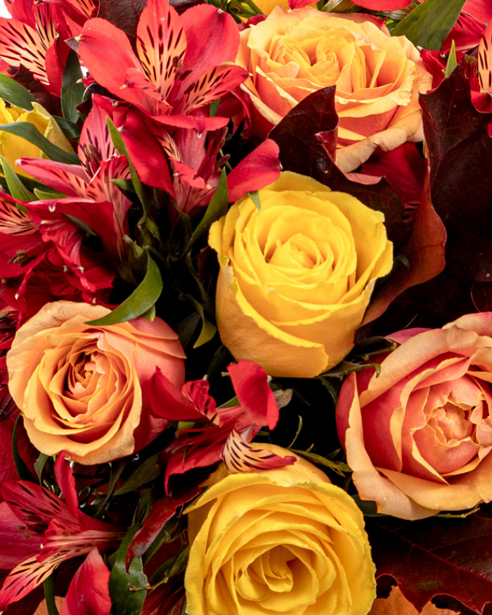 Autumn arrangement in a pumpkin – imaginea 2
