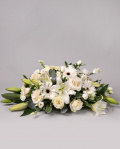 Aranjament funerar flori albe – imaginea 1