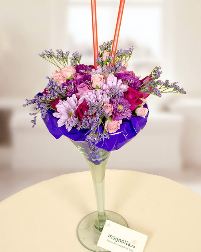 Roses and chrysanthemums cocktail – imaginea 1