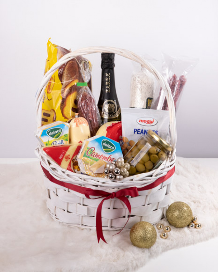 Gourmet basket for Christmas – imaginea 1