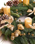 Coroniță de Advent cu conuri – imaginea 2