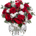Buchet trandafiri roşii şi hypericum