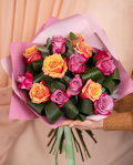 Mixed flowers bouquet in vivid colours – imaginea 3
