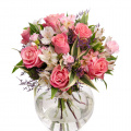 Buchet flori in culori pastel