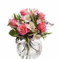 Buchet flori in culori pastel
