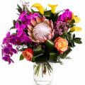 Buchet exotic cu flori rezistente