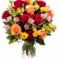 Buchet trandafiri si alstroemeria