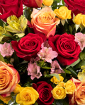 Buchet trandafiri si alstroemeria – imaginea 2