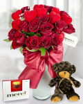 Buchet trandafiri şi accesorii – imaginea 1