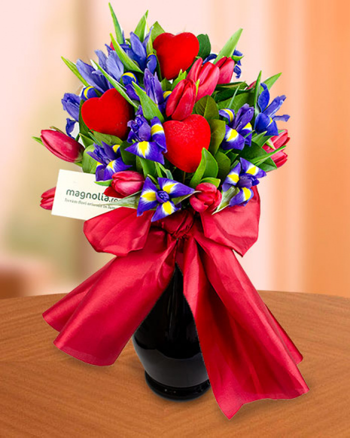 Bouquet of irises tulips and Merci chocolate – the image 1