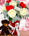 Buchet trandafiri albi si inimi – imaginea 1