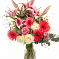 Buchet cu gerbera, crini si trandafiri