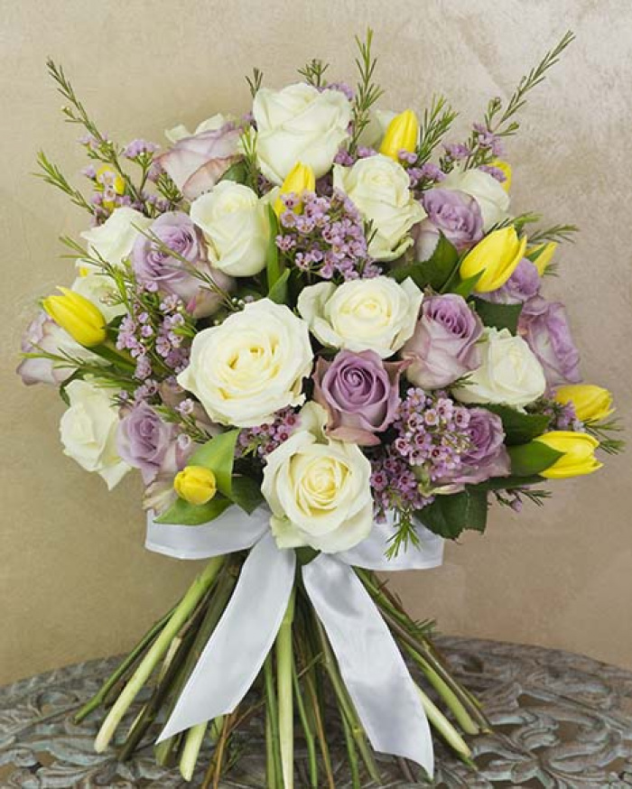 Luxury bouquet with roses and tulips – imaginea 1
