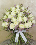 Buchet de lux cu trandafiri albi – imaginea 1