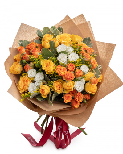 Miniature roses bouquet