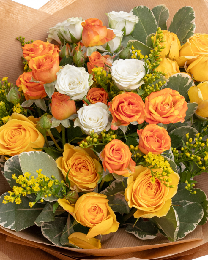 Miniature roses bouquet – the image 2