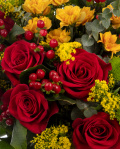 Red and yellow flowers bouquet – imaginea 2