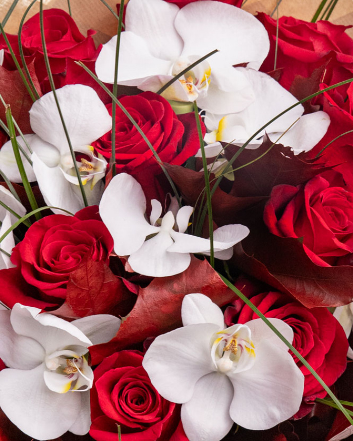 Buchet de flori Gabriela – imaginea 2