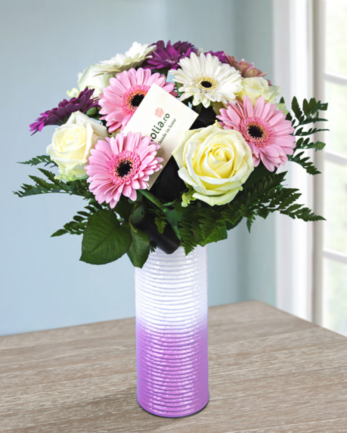 Buchet alb roz – imaginea 1